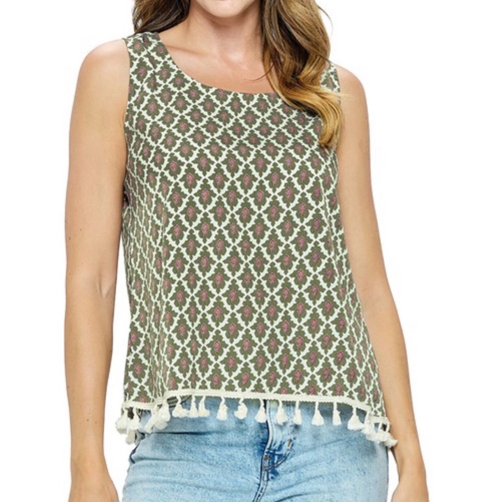 Chic Olive Patterned Tank Top with Tassels